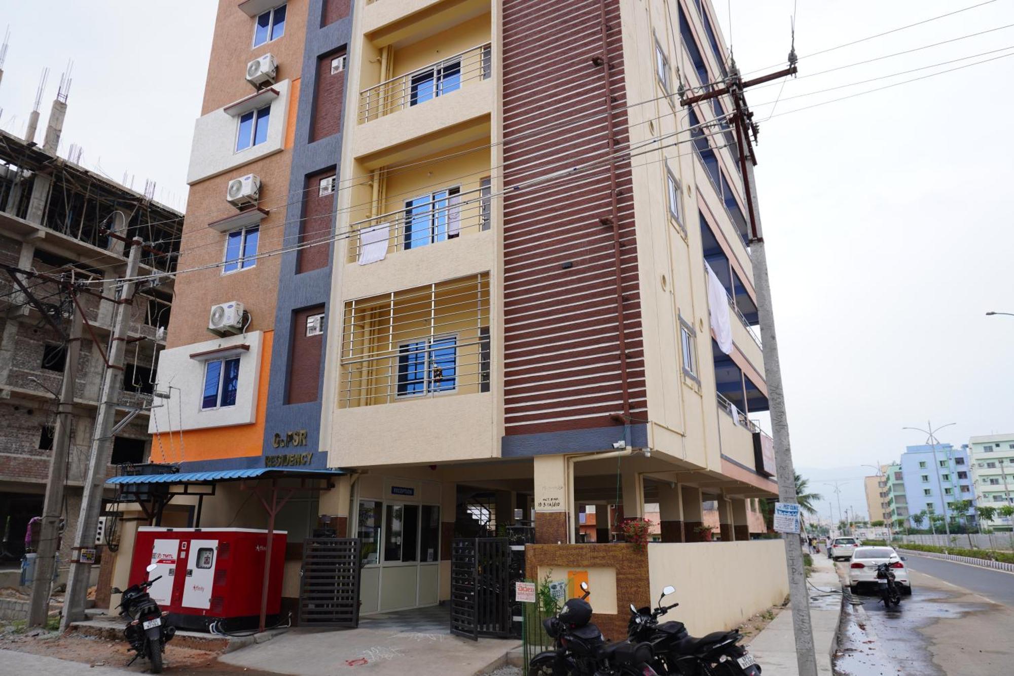 Tirumala Premium Home Stay ตีรูปาติ ภายนอก รูปภาพ